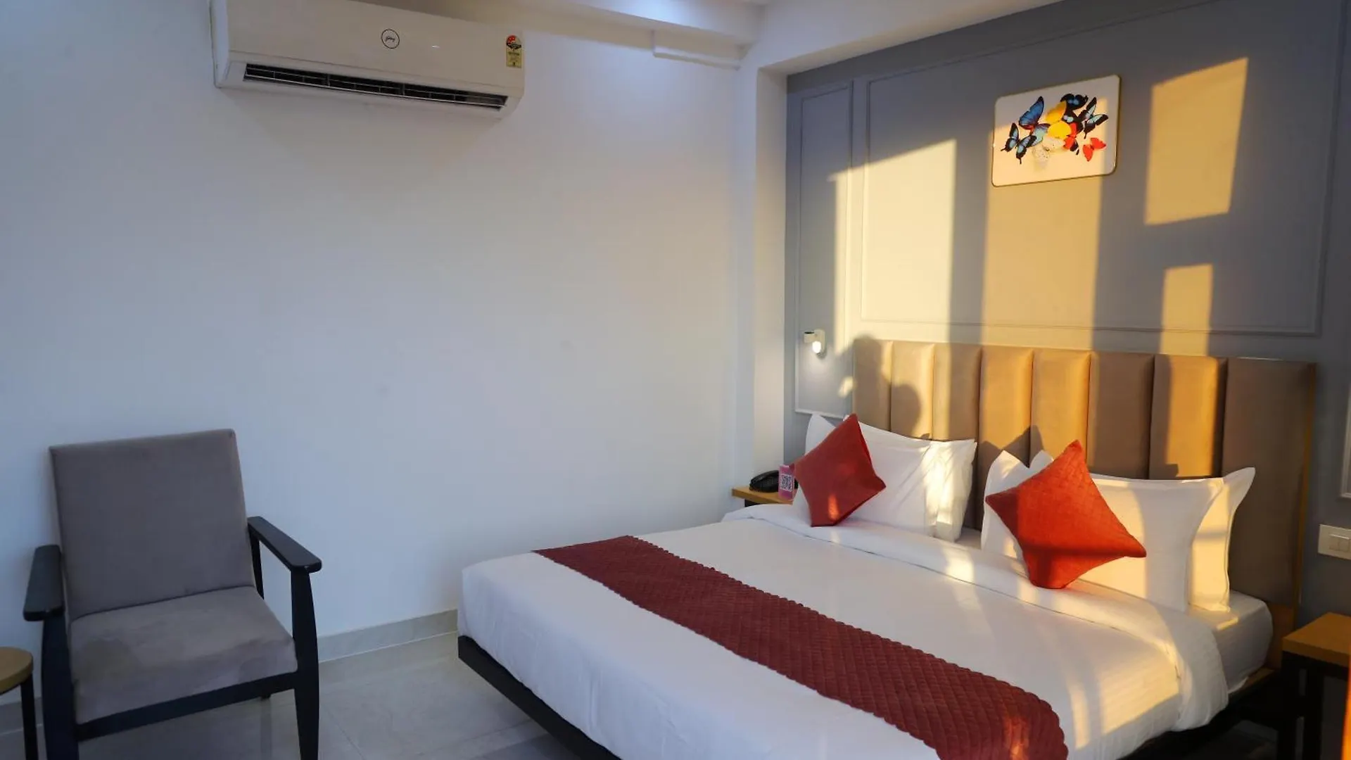 Hotel Mavens House Artemis Hospital Road 구르가온